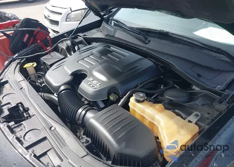 2016 Chrysler 300C z USA, uszkodzony, nr VIN 2C3CCAEG8GH359283